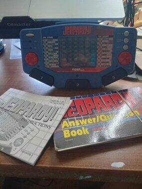 Electronic Travel Jeopardy game